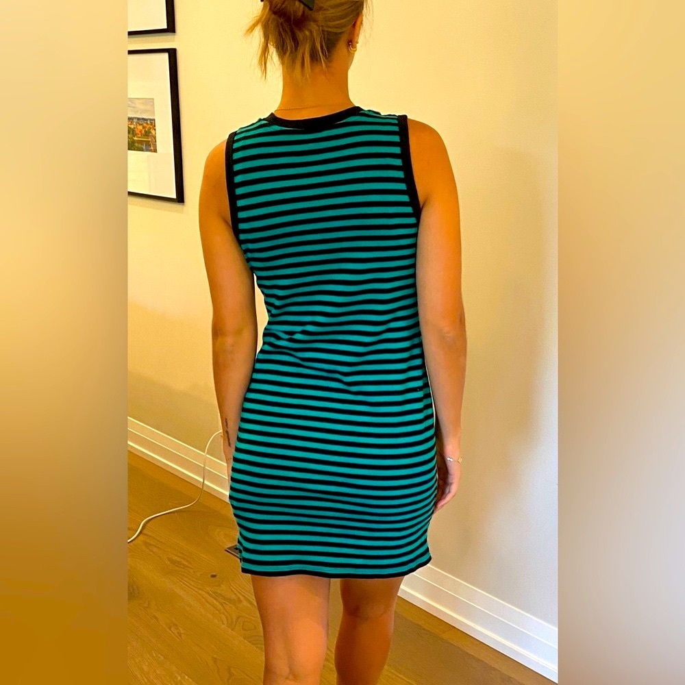 Cute CALVIN KLEIN casual dress๐๐ค๐ - Picture 6 of 10